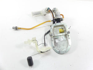 2015 Harley FLD Dyna Switchback Fuel Gas Petrol Pump - Tested 75218-04D 75323-12 | Mototech271