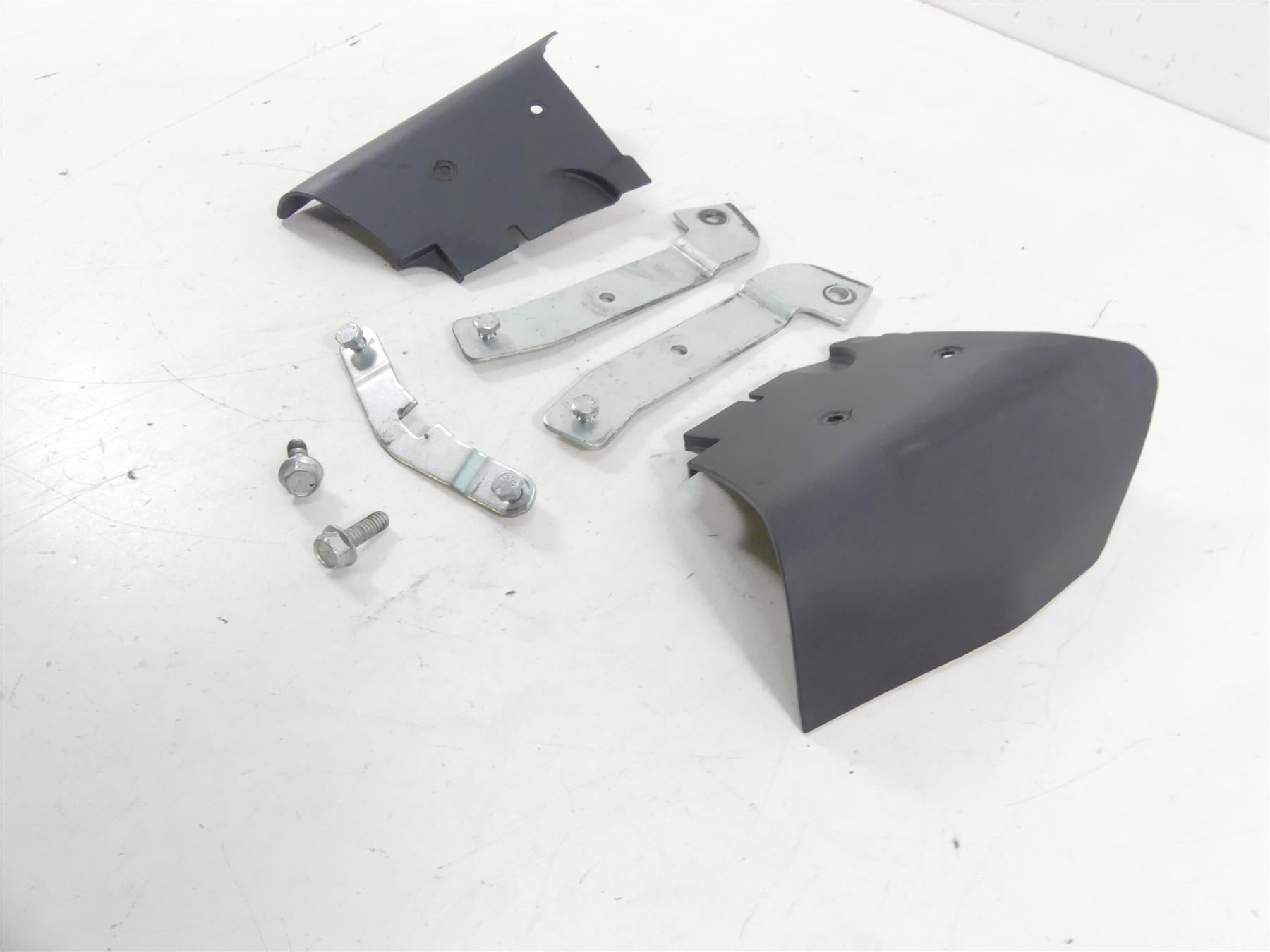 2017 Harley FLS Softail Slim Plastic Wind Deflectors Side Fairing Set 29200009 {{ shop.shopifyCountryName }} - Mototech271