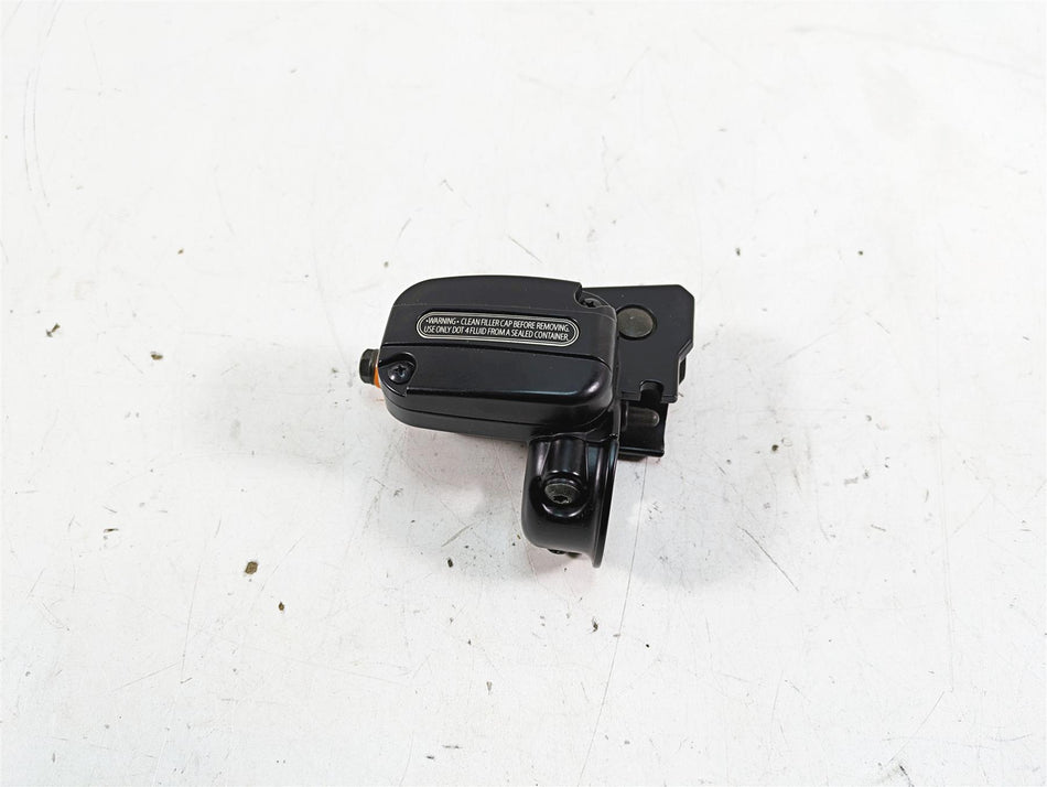 2009 Harley Touring FLHTCU Electra Glide Front Brake Master Cylinder 44551-08F {{ shop.shopifyCountryName }} - Mototech271