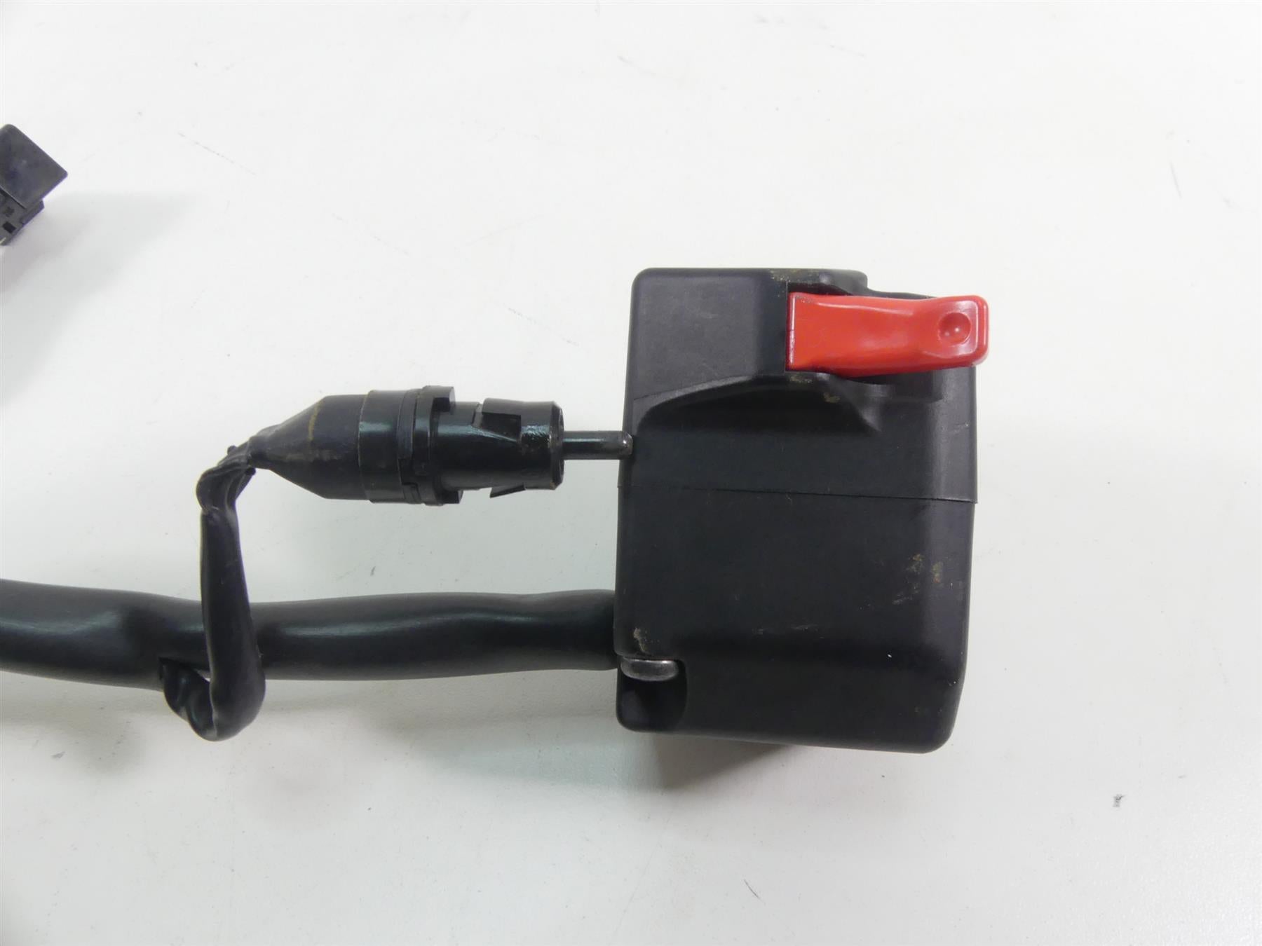 2015 Triumph 1050 Speed Triple R Left Hand Light Blinker Control Switch T2504517 {{ shop.shopifyCountryName }} - Mototech271