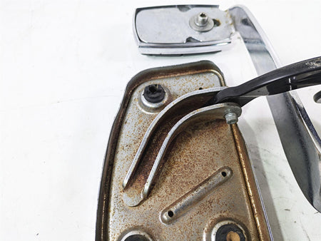 2004 Harley Softail FLSTF Fat Boy Right Floorboard Brake Pedal Set 50600026 {{ shop.shopifyCountryName }} - Mototech271