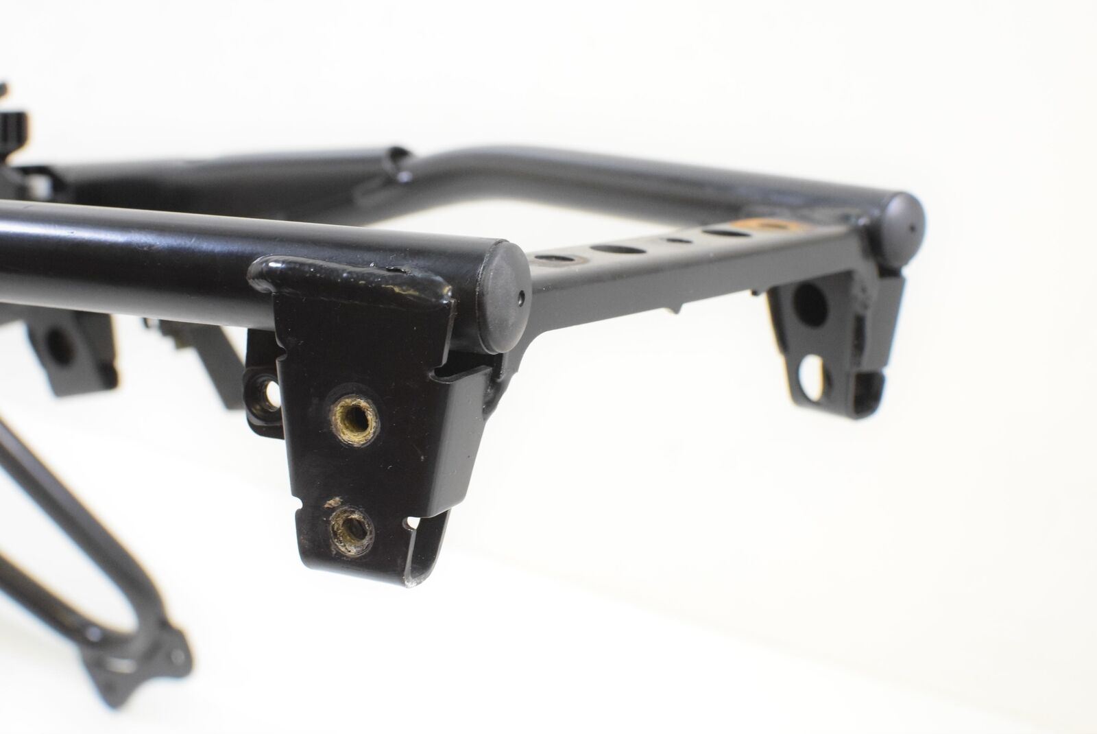 2001 BMW R1150 GS R21 Rear Subframe & Inner Fender 46512314698 {{ shop.shopifyCountryName }} - Mototech271