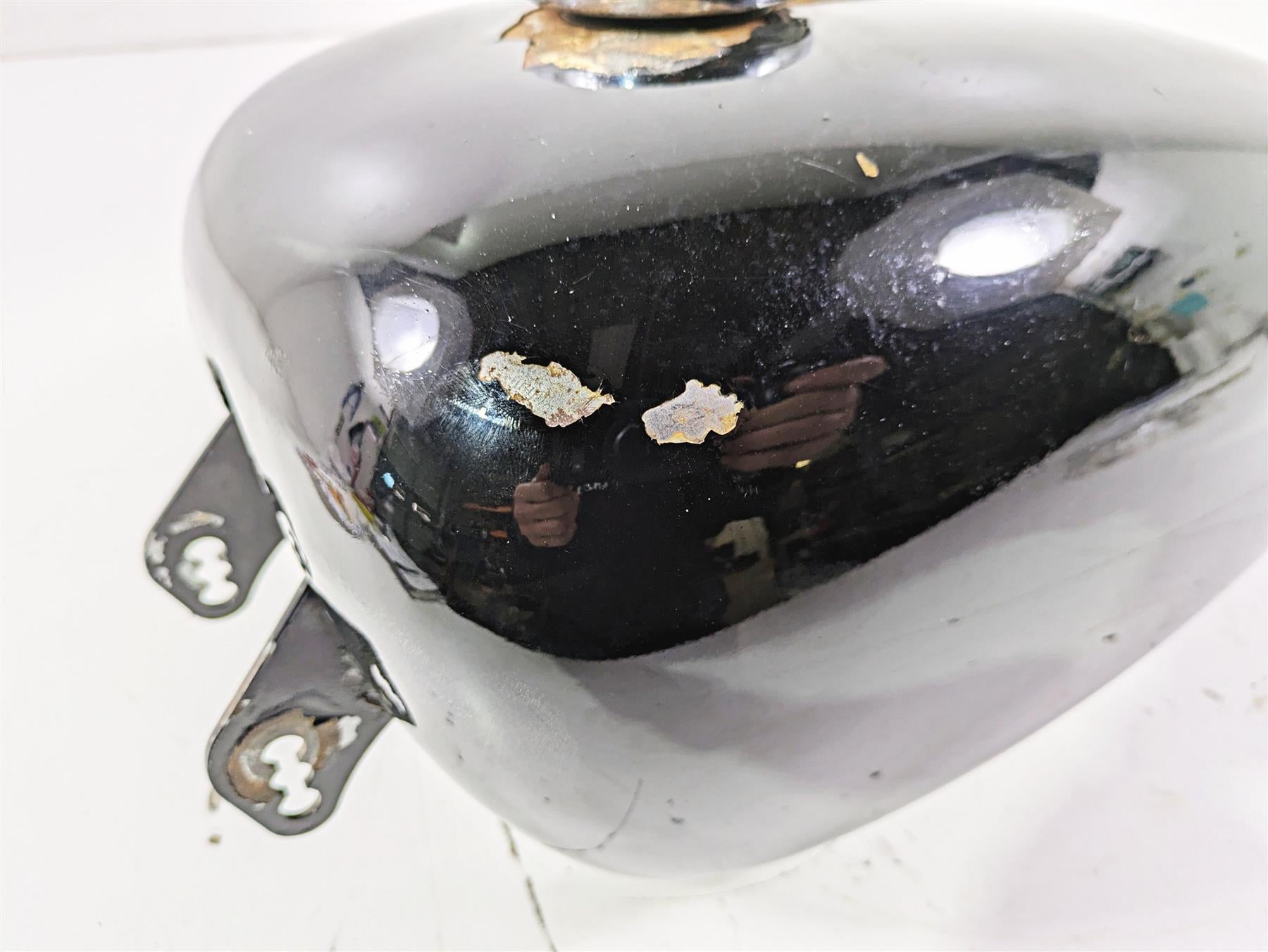 2018 Harley Sportster XL1200 Custom Fuel Gas Petrol Tank Reservoir 61000703 {{ shop.shopifyCountryName }} - Mototech271