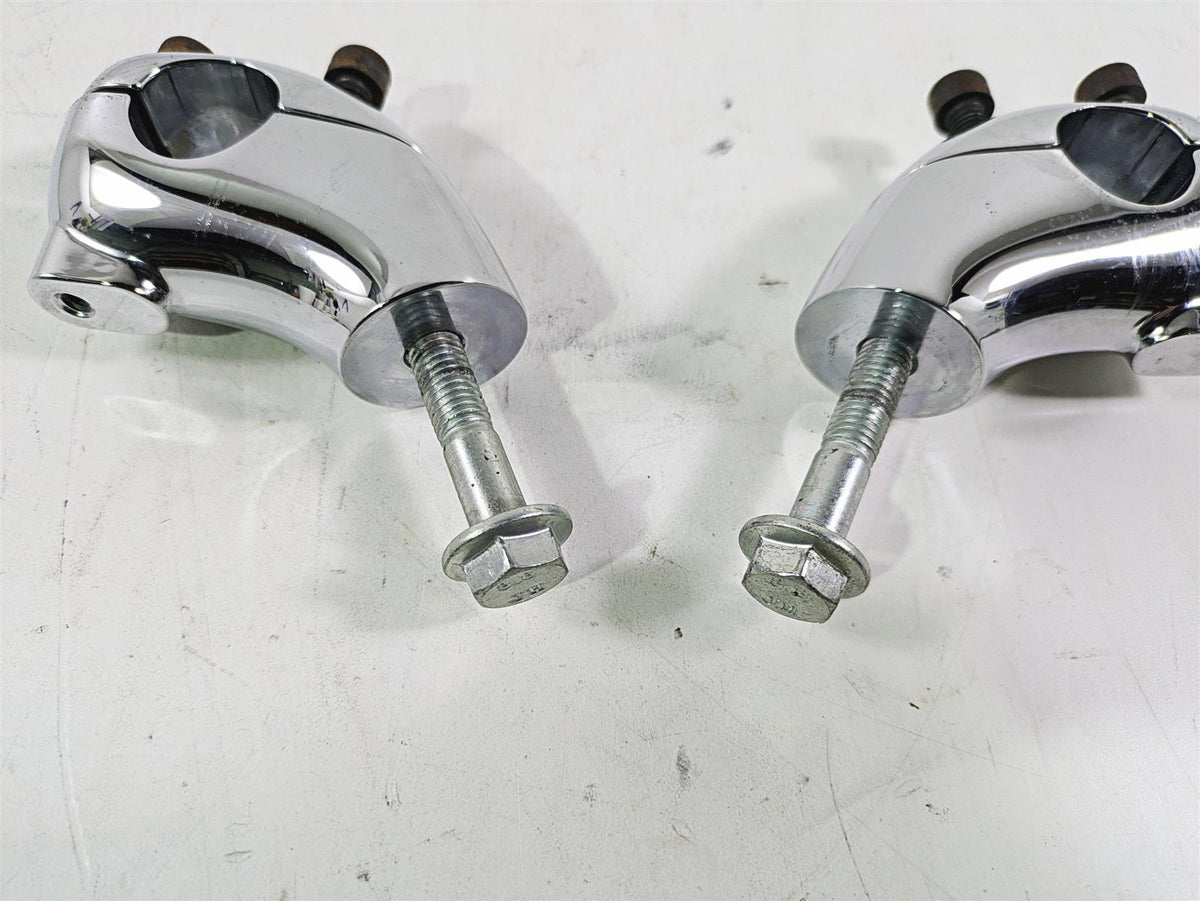 2006 Harley VRSCR Street V-Rod Handlebar Riser Mount Set 55945-06 55995-06 {{ shop.shopifyCountryName }} - Mototech271