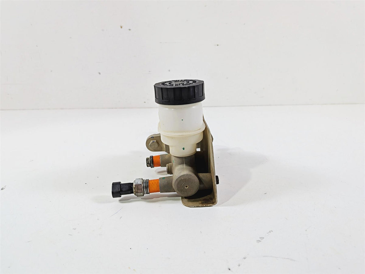 2024 Polaris RZR XP 1000 Sport Main Brake Master Cylinder 1913633 {{ shop.shopifyCountryName }} - Mototech271