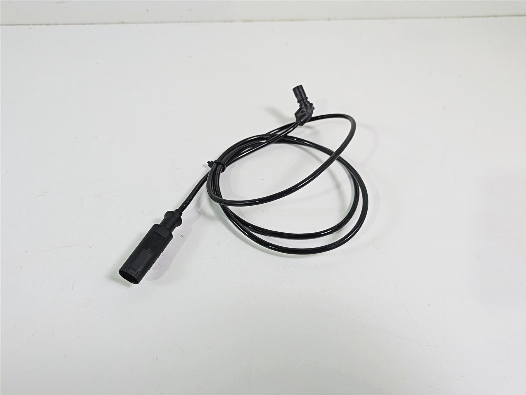 2017 KTM 1290 Super Duke GT Rear Abs Brake Wheel Speed Sensor 76042025000 {{ shop.shopifyCountryName }} - Mototech271