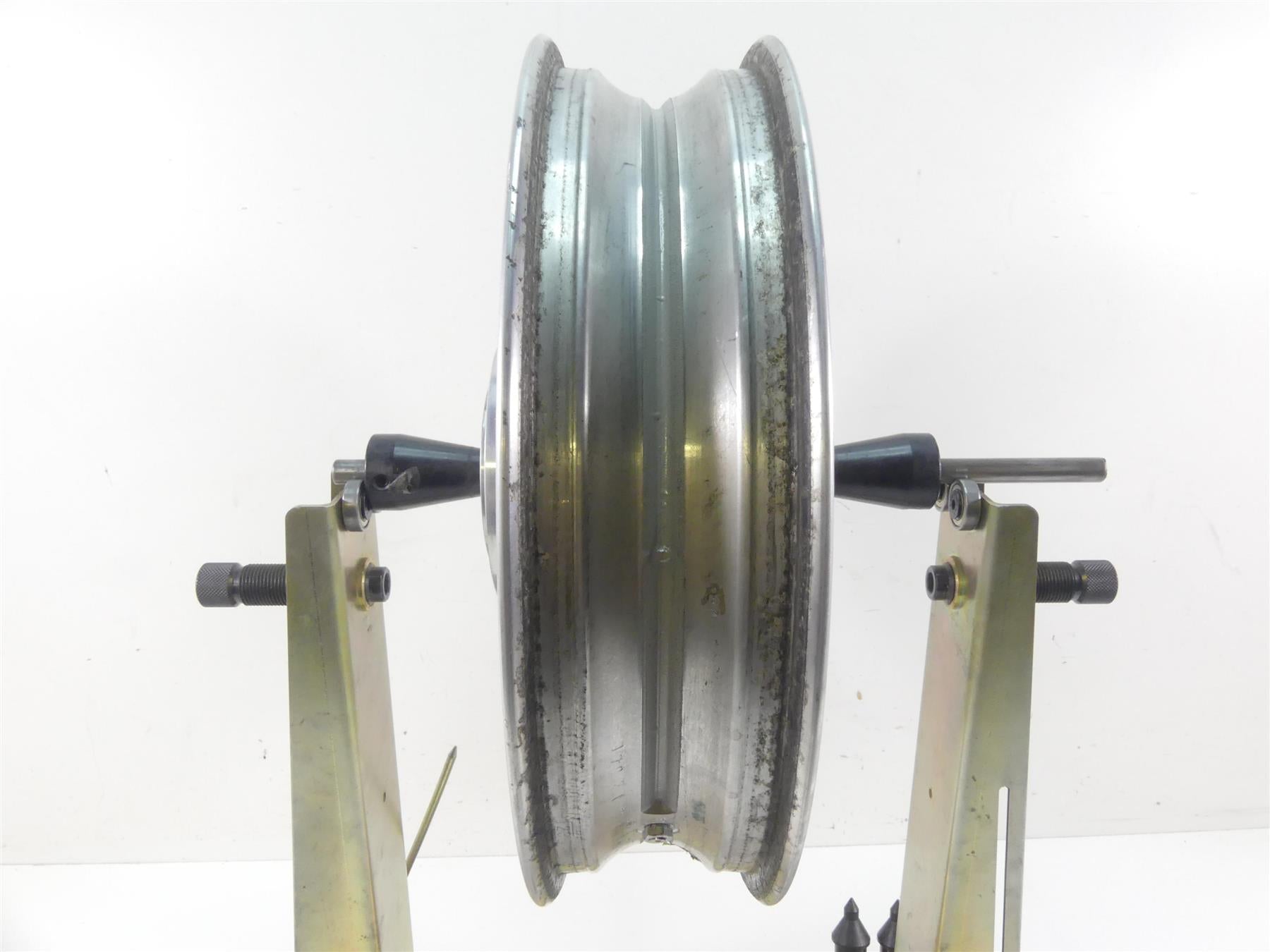 2013 Triumph Rocket 3 Touring Front Straight 16x3.5 Wheel Rim T2005046 {{ shop.shopifyCountryName }} - Mototech271