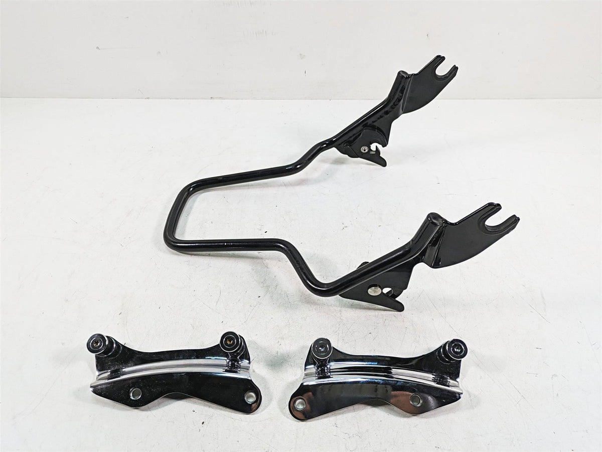 2020 Harley Touring FLHX Street Glide Quick Release Sissybar 12" 54248-09A {{ shop.shopifyCountryName }} - Mototech271
