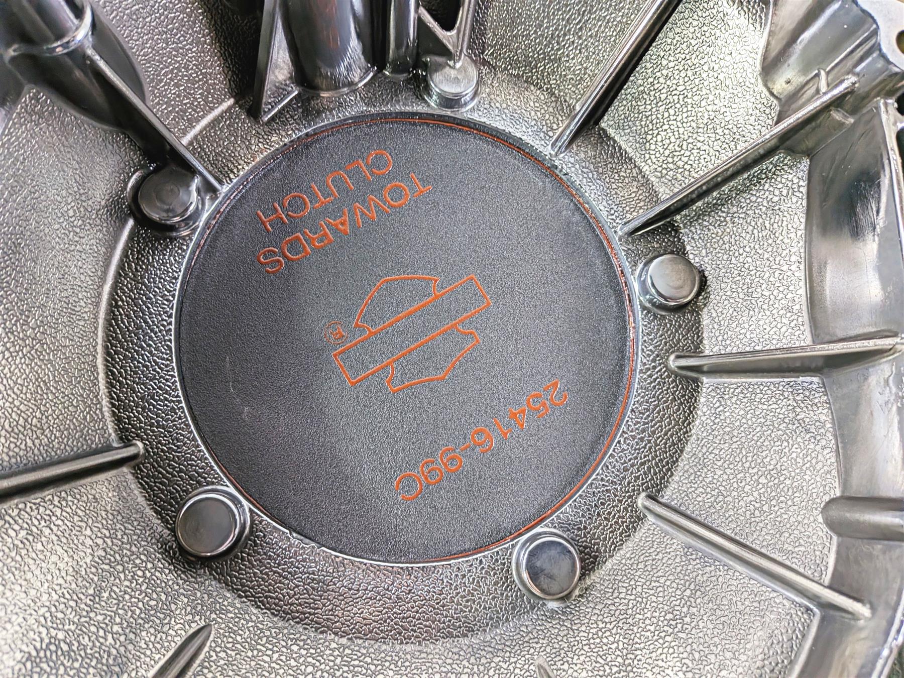 2006 Harley Touring FLHTCU SE CVO Electra Glide Outer Primary Cover 60685-04A-Mototech271