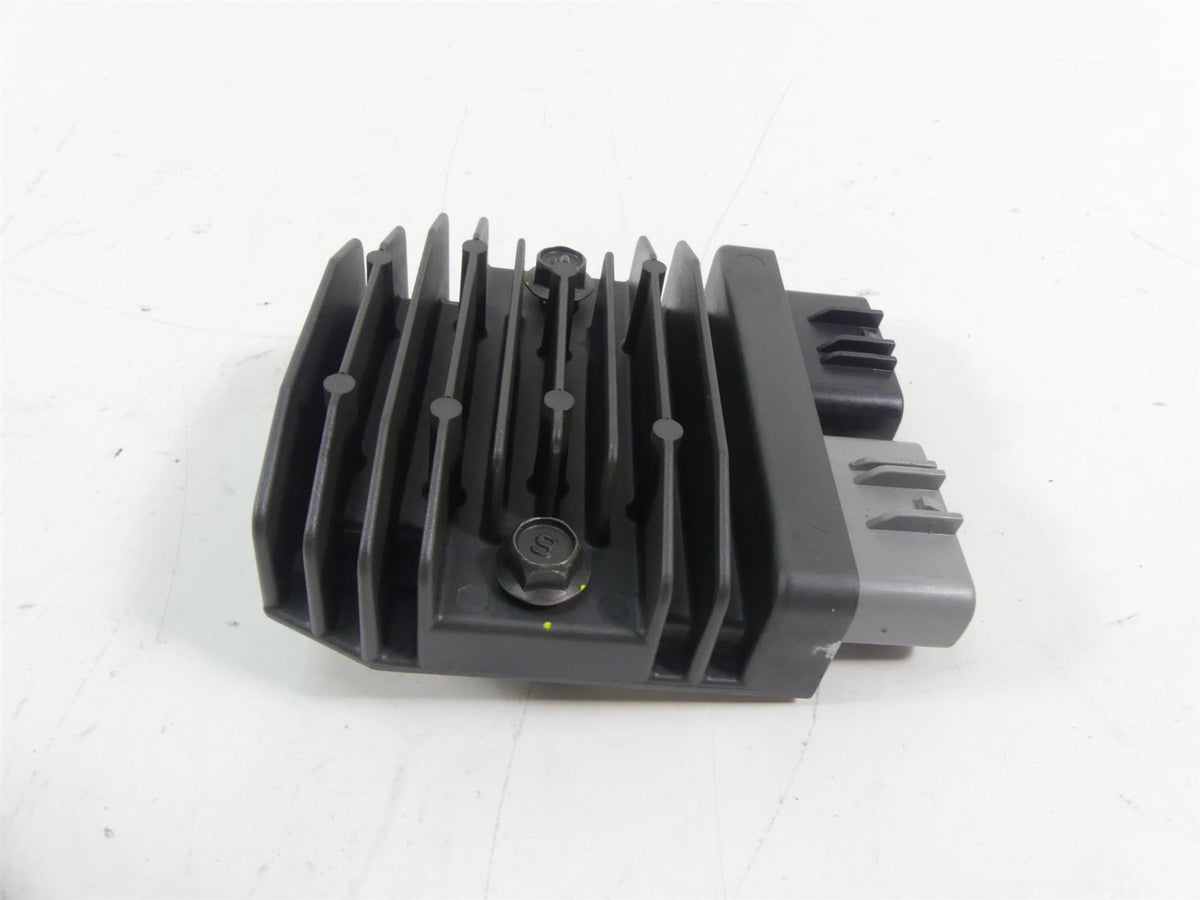 2013 Yamaha VMX17 V-Max 1700 Rectifier Voltage Regulator 1D7-81960-01-00 FH020AA {{ shop.shopifyCountryName }} - Mototech271