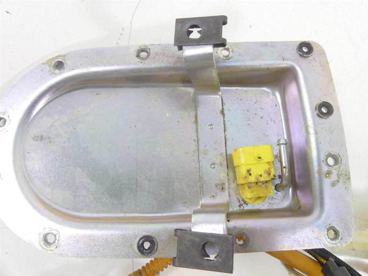2009 Harley FXDF Dyna Fat Bob Fuel Gas Petrol Pump + Level Sender 75218-04D {{ shop.shopifyCountryName }} - Mototech271