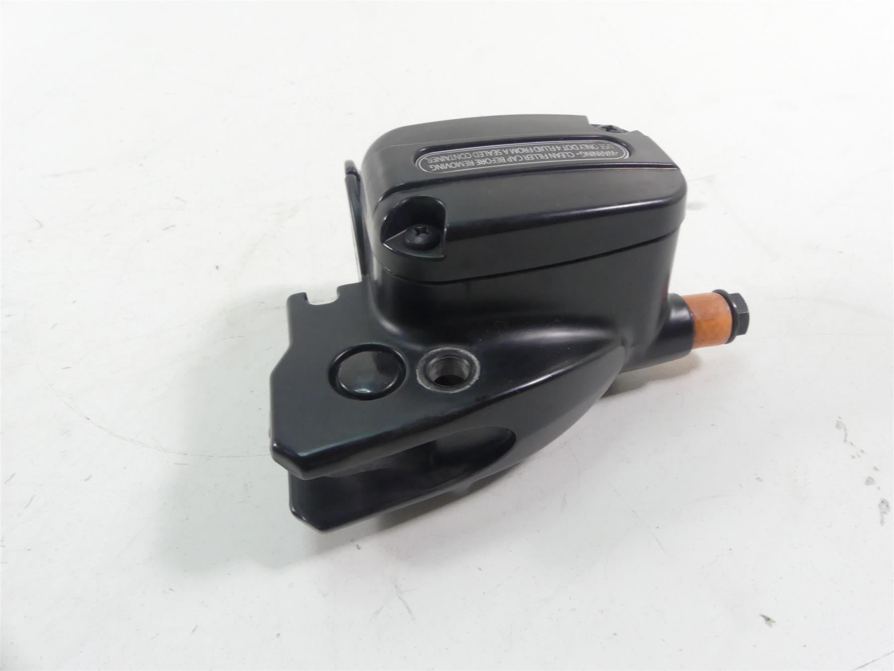 2017 Harley Touring FLHTKL Electra Glide Front Brake Master Cylinder 44551-08F {{ shop.shopifyCountryName }} - Mototech271