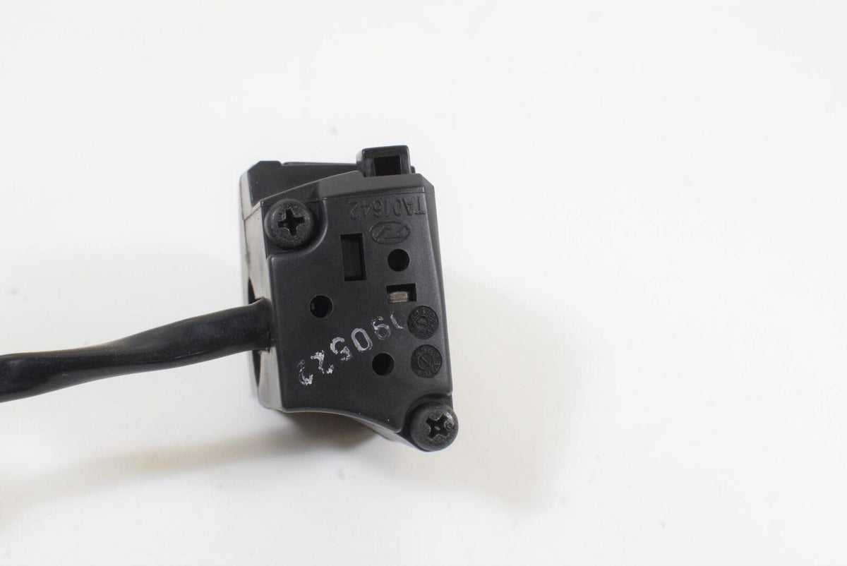 2010 Ducati 848 Right Hand Control Switch Kill Start 650.1.008.1A {{ shop.shopifyCountryName }} - Mototech271