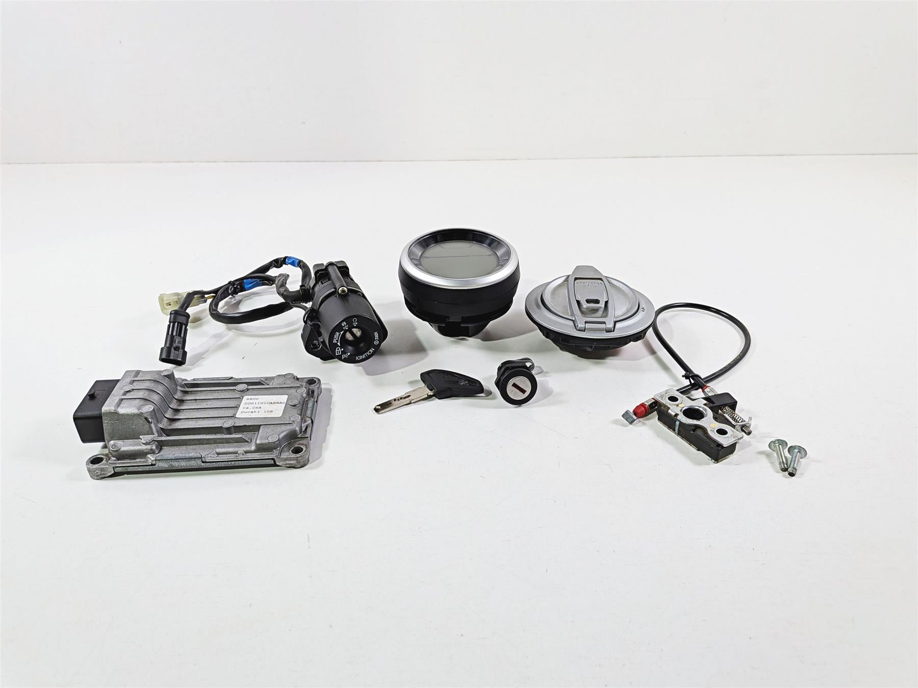 2015 Ducati Scrambler Urban Enduro Cdi Ecu Ignition Switch Speedo Set 40611111E-Mototech271