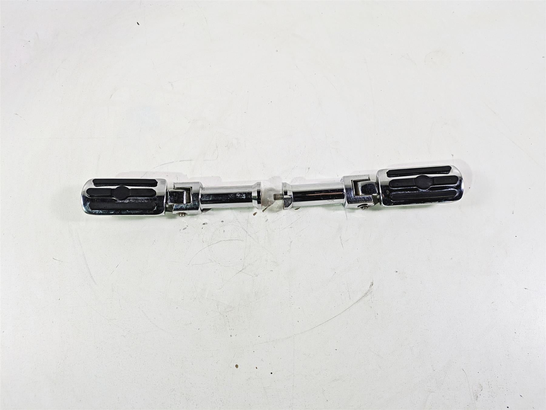 2021 Harley Softail FXST Standard Rear Passenger Footpeg Set - Read {{ shop.shopifyCountryName }} - Mototech271