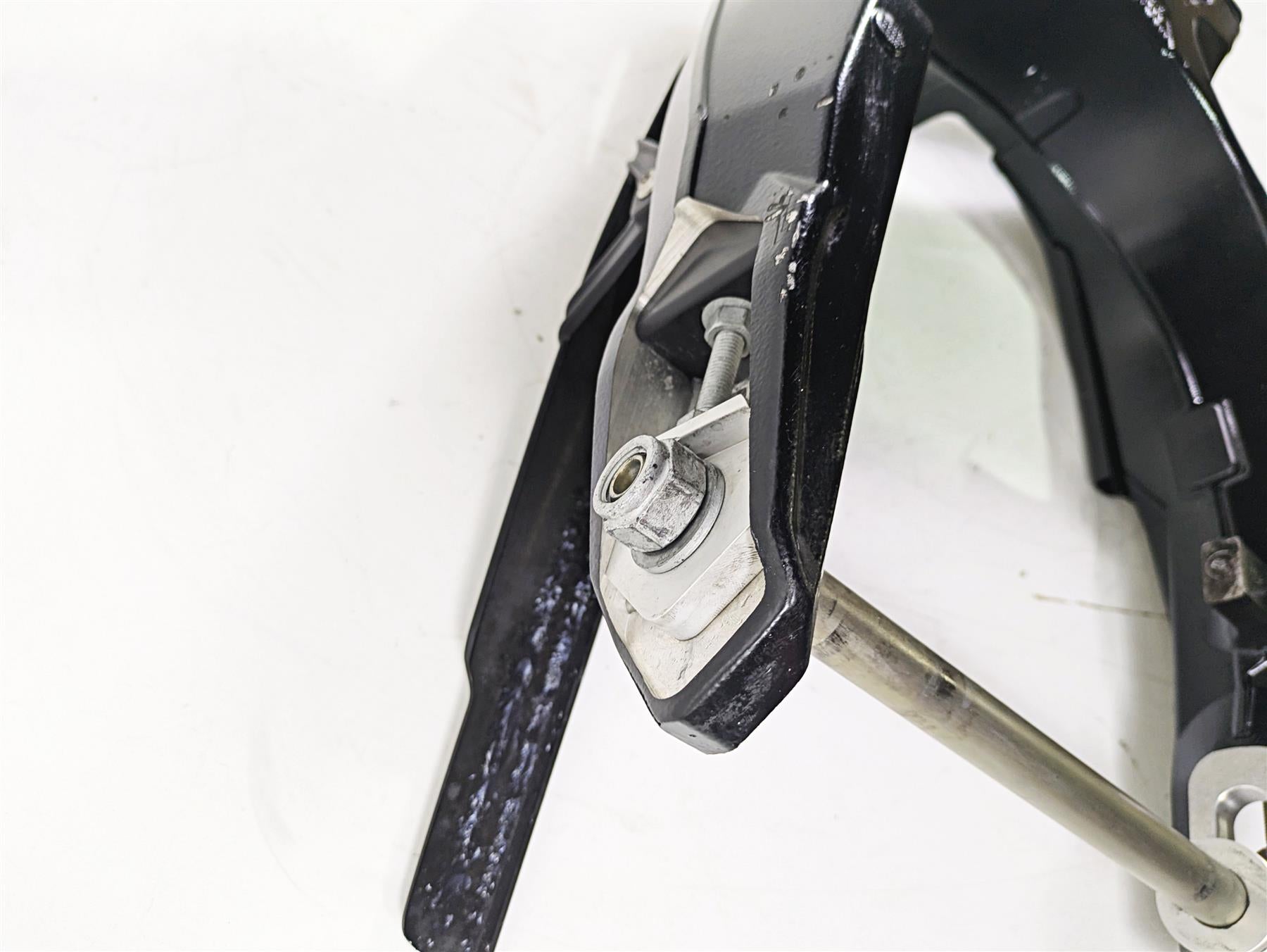 2016 BMW F800R K73 Rear Swing Arm Swingarm Fork 33178549121 {{ shop.shopifyCountryName }} - Mototech271