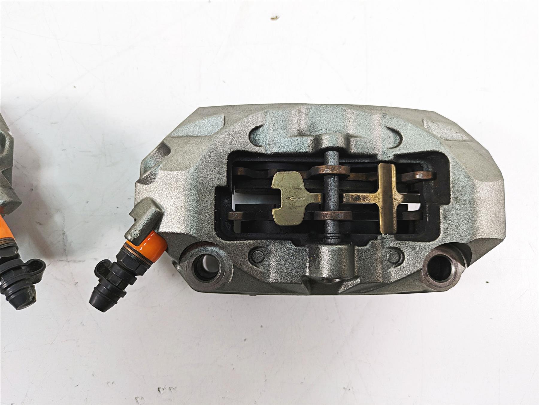 2020 Ducati Hypermotard 950 SP Brembo Front Brake Caliper 100mm Set 61041292C {{ shop.shopifyCountryName }} - Mototech271