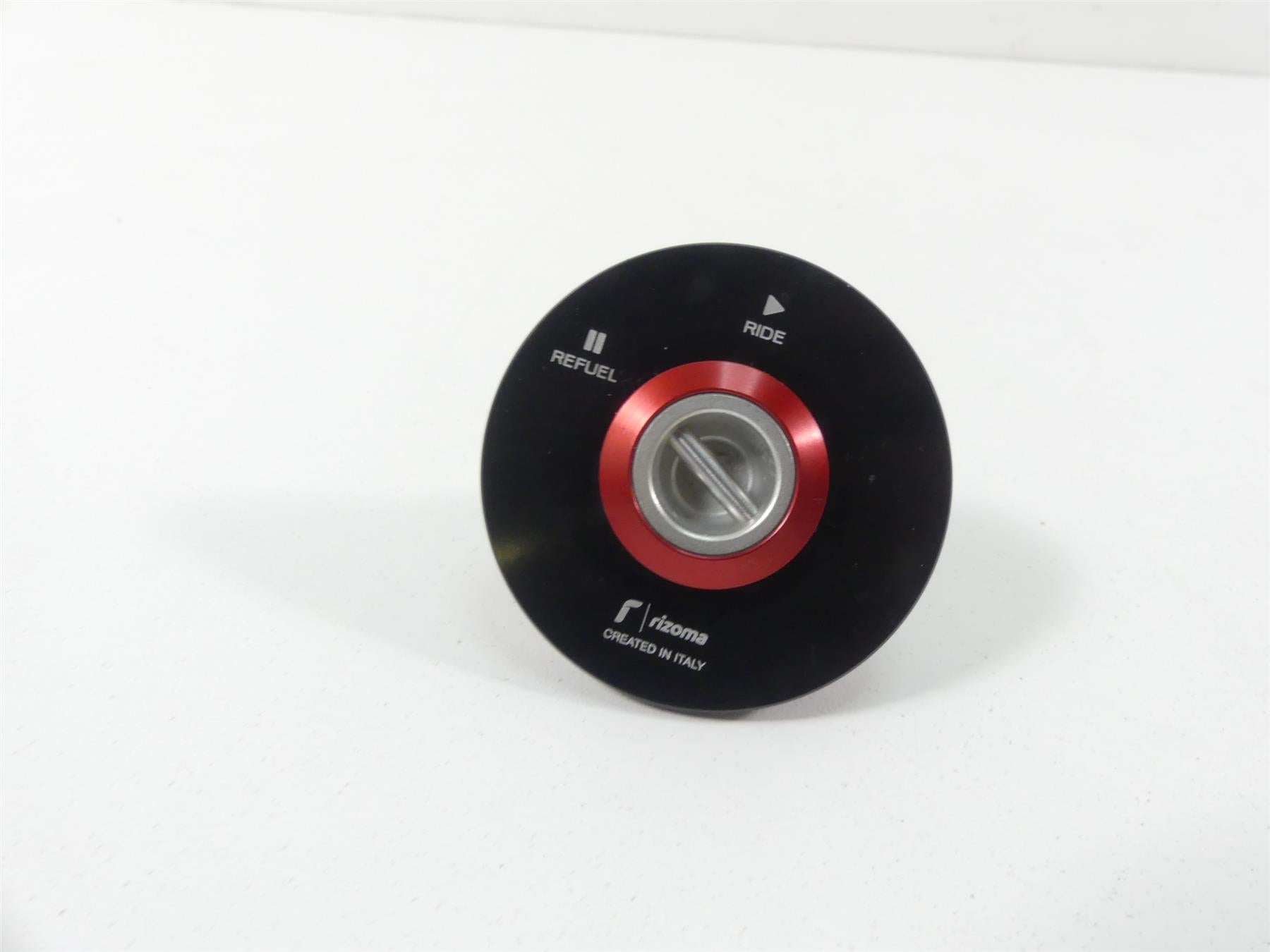 2010 Ducati Streetfighter 1098 S Rizoma Gas Fuel Tank Cap 1774886 2042222 {{ shop.shopifyCountryName }} - Mototech271