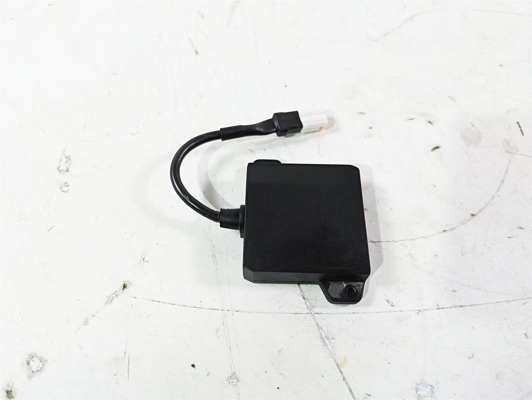 2022 MV Agusta F3 800 Rosso Gps Control Module Unit 8000C9312 {{ shop.shopifyCountryName }} - Mototech271
