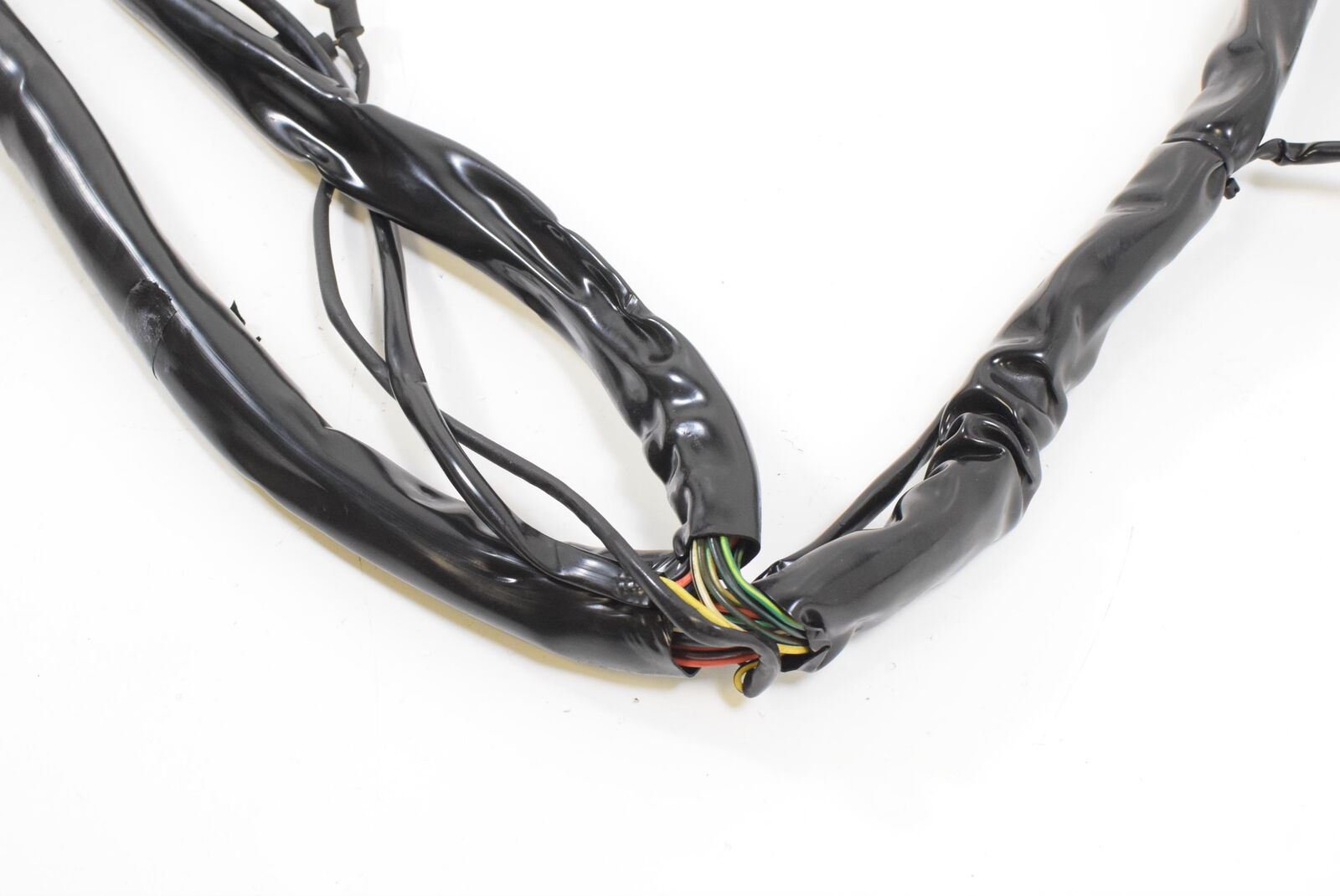 04 Harley Touring FLHTCUI Electra Glide UC Main Wiring Harness NO CUTS 70985-04 {{ shop.shopifyCountryName }} - Mototech271