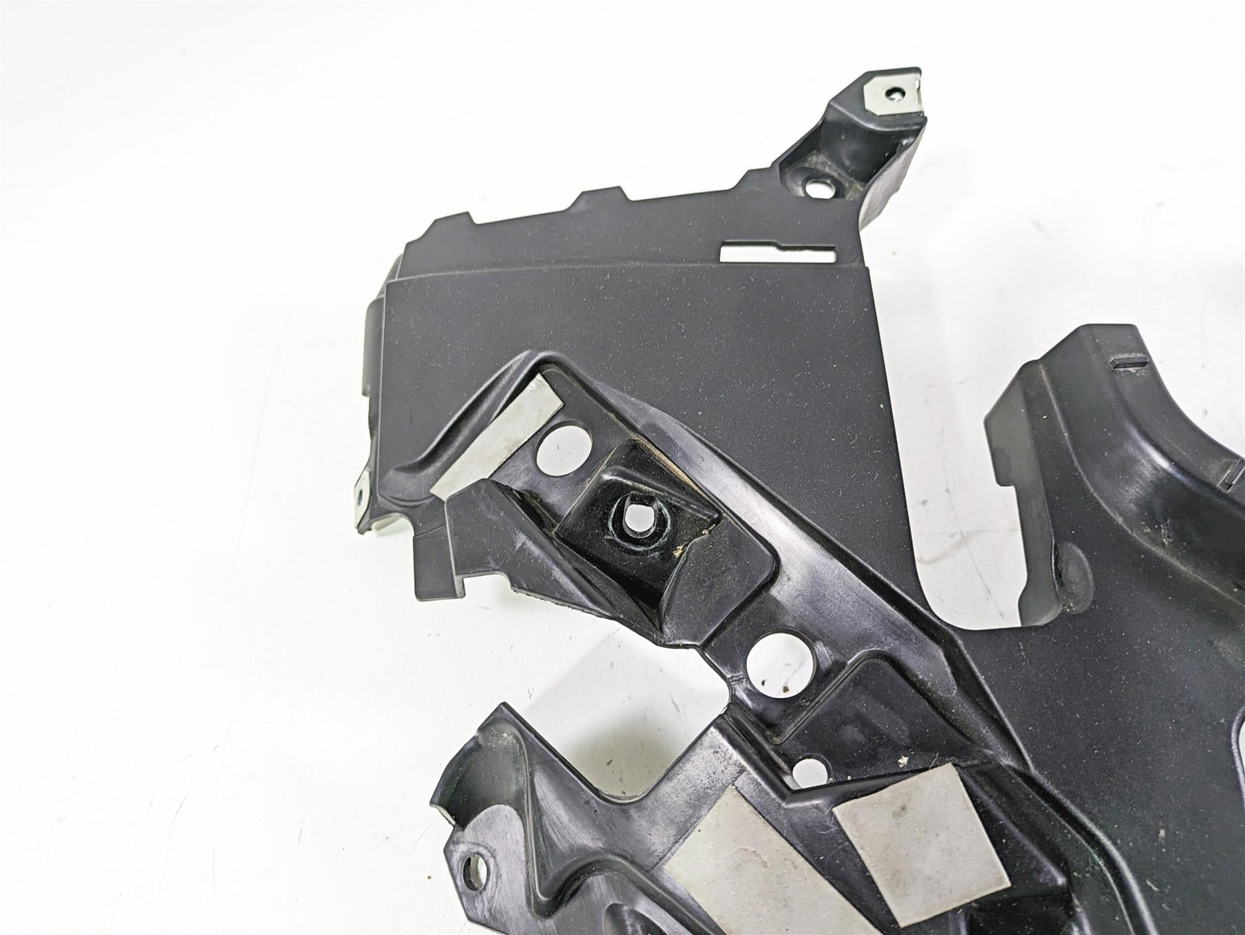 2014 BMW R1200 RT RTW K52 Inner Front Fairing Cover Panel 46637728786 {{ shop.shopifyCountryName }} - Mototech271