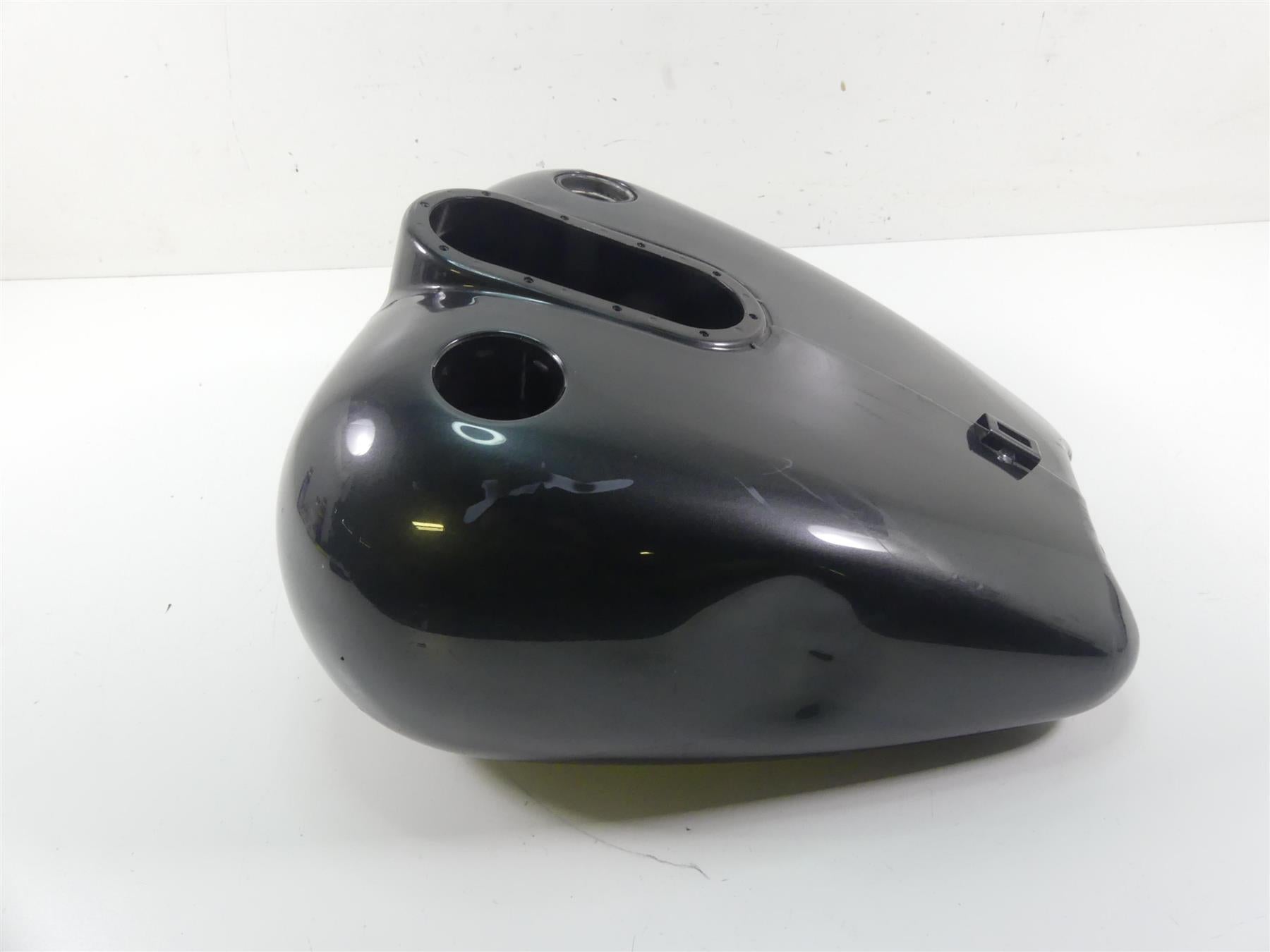 2005 Harley Touring FLHRSI Road King Fuel Gas Petrol Tank - Read 61268-03