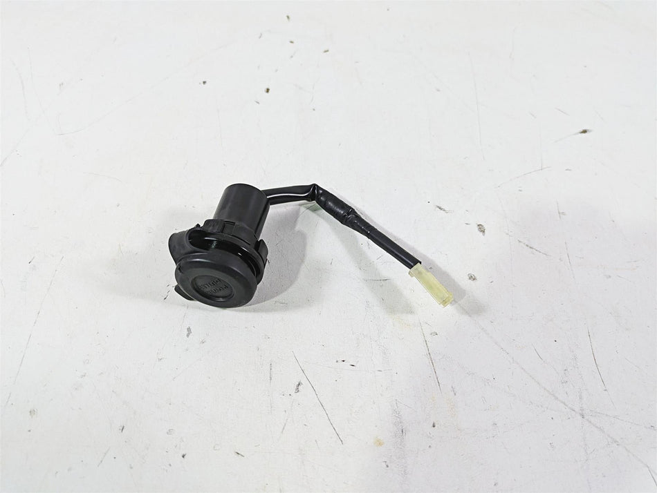 2021 Yamaha Tenere 700 XTZ7 12V Cockpit Power Supply Plug B56-8254B-01-00 {{ shop.shopifyCountryName }} - Mototech271