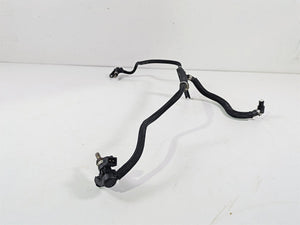 2016 BMW R1200RT K52 Fuel Injectors & Distributor Lines 13538556862 13617672335