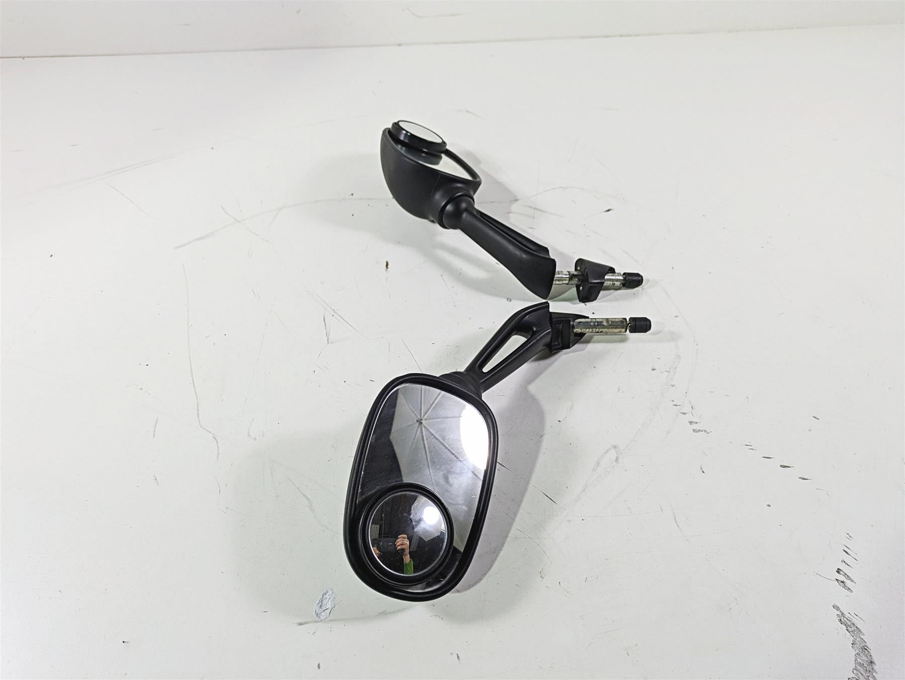 2004 BMW R1150GS R21 01-05 BMW K1200RS Left Right Rear View Mirror Set 51167653774 51167653773 {{ shop.shopifyCountryName }} - Mototech271