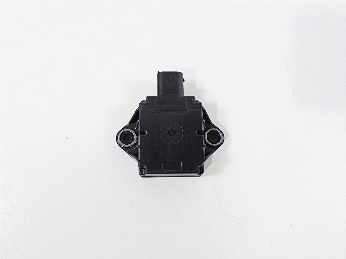 2019 Triumph Speed Triple RS 1050 Lean Angle Tilt Fall Sensor T2503063 {{ shop.shopifyCountryName }} - Mototech271