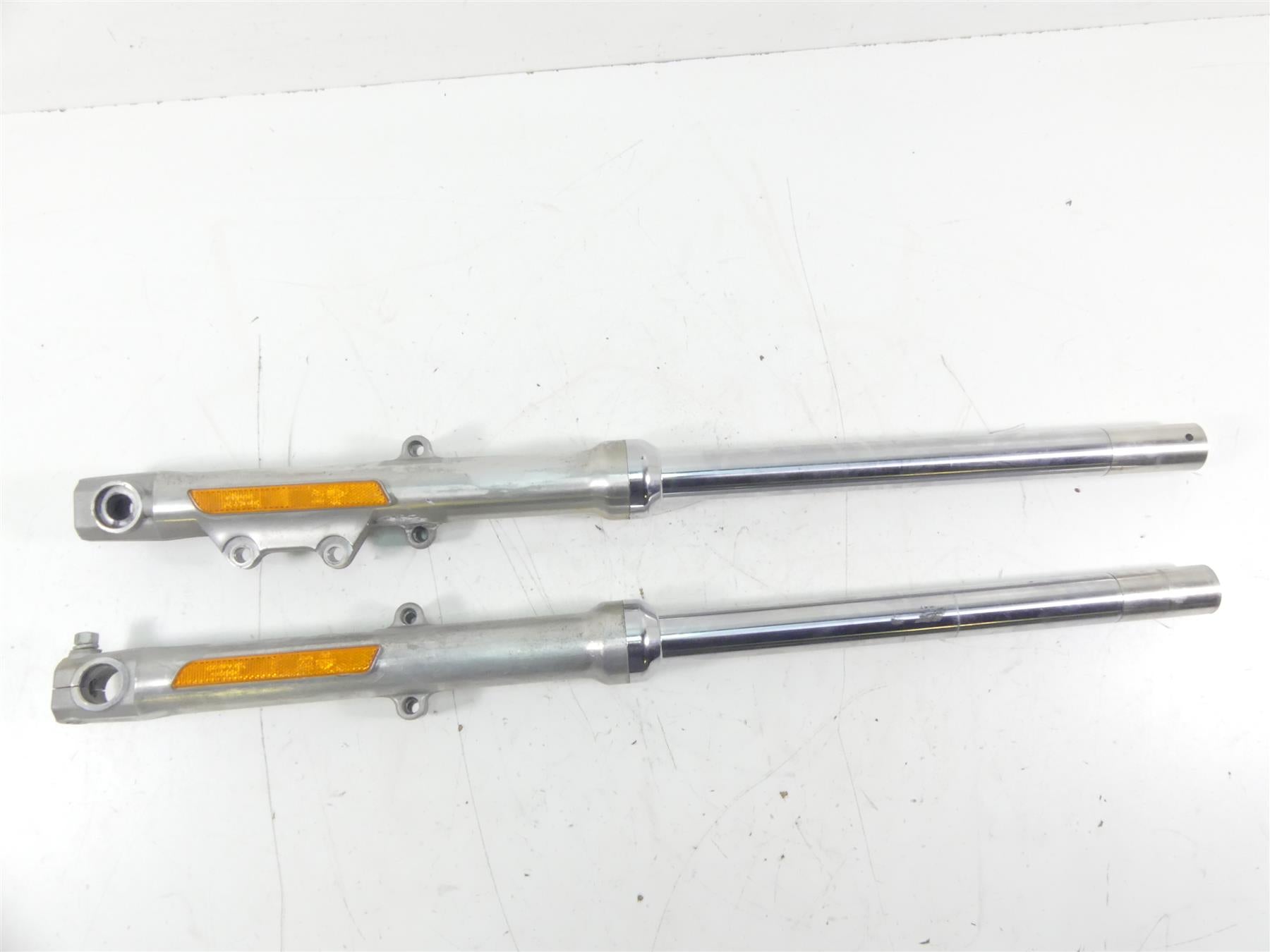 2014 Harley Sportster XL1200 C 39mm Straight Front Forks 49410-11 49409-11 {{ shop.shopifyCountryName }} - Mototech271