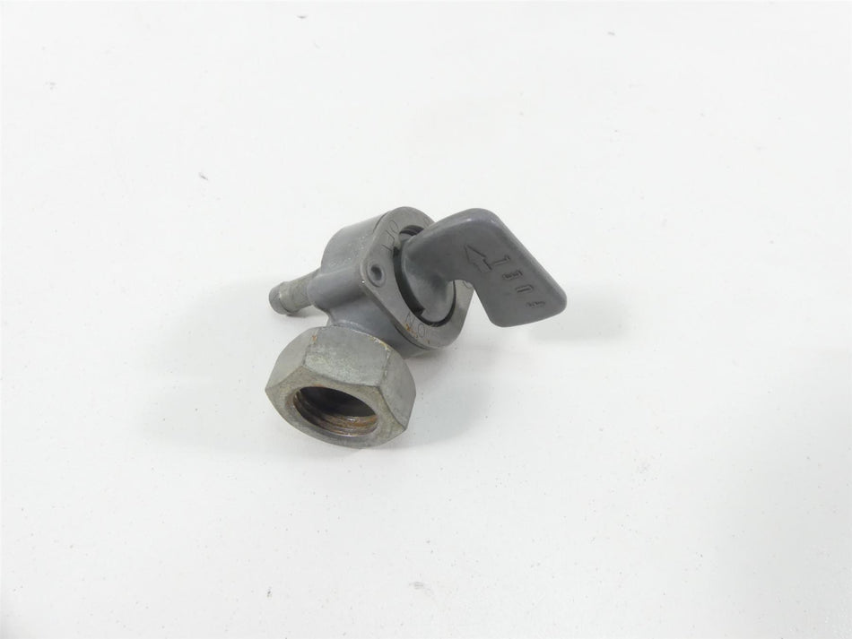 1980 Honda CB750C Custom Fuel Gas Petrol Pet Cock Petcock Valve 16950-425-025 {{ shop.shopifyCountryName }} - Mototech271