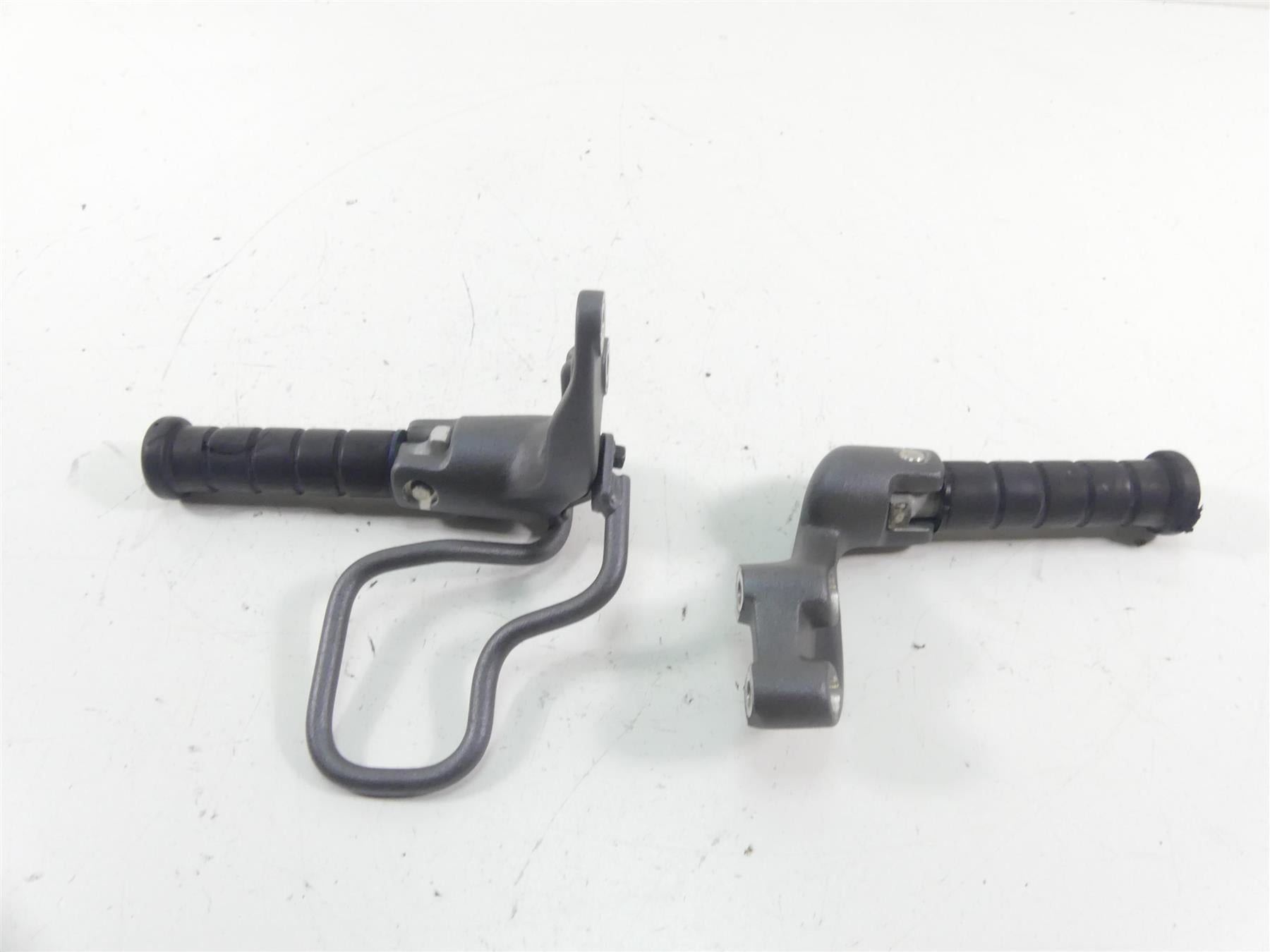 2018 Indian Scout Sixty Rear Passenger Footpeg Foot Peg Rest Set 5138882 {{ shop.shopifyCountryName }} - Mototech271