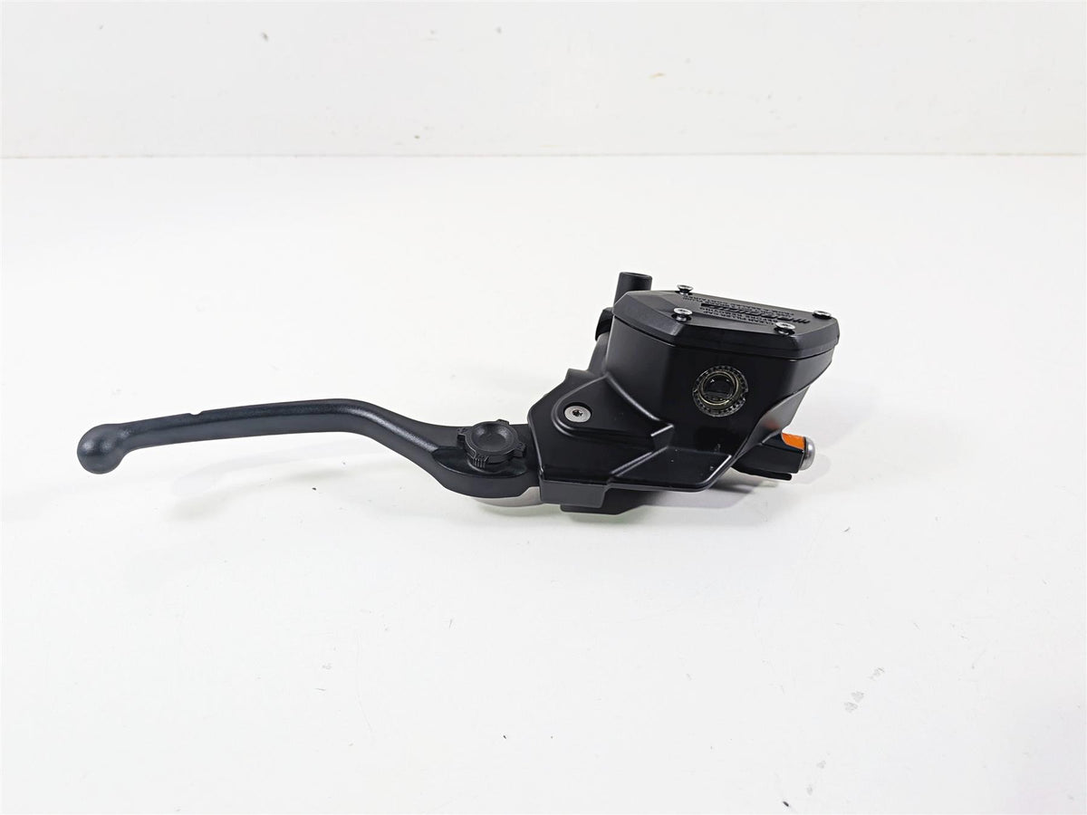 2016 BMW R1200 GS K50 Front Brake Master Cylinder + Lever 32728559604 {{ shop.shopifyCountryName }} - Mototech271