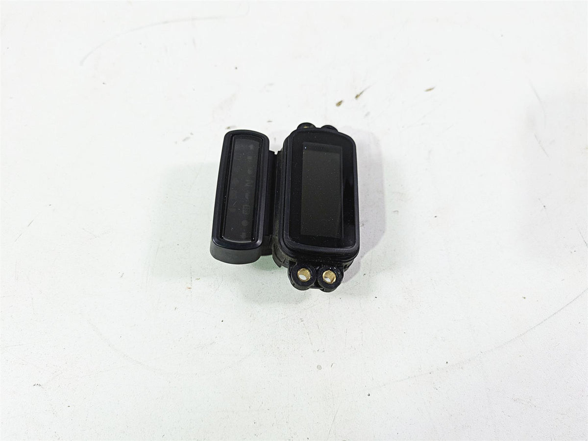 2021 Harley Softail FXST Standard Speedometer Gauges Instrument - 19k 70900651B {{ shop.shopifyCountryName }} - Mototech271