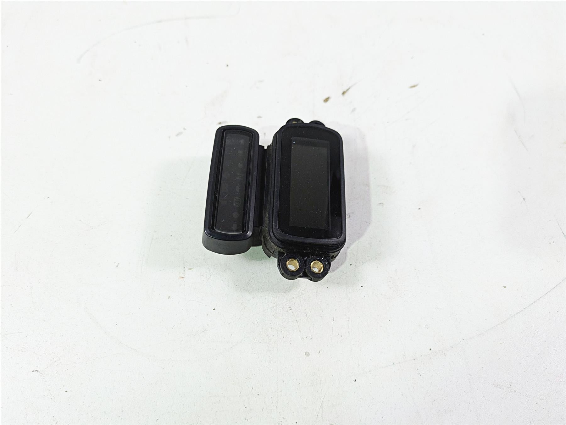 2021 Harley Softail FXST Standard Speedometer Gauges Instrument - 19k 70900651B {{ shop.shopifyCountryName }} - Mototech271