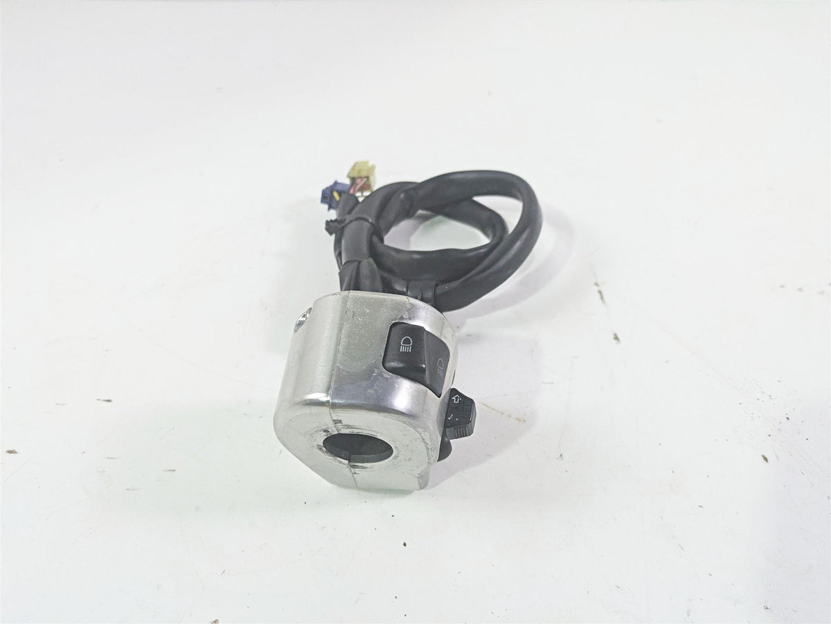 2006 Yamaha XVS650 V-Star Classic Left Hand Control Switch 5VN-83973-20-00 {{ shop.shopifyCountryName }} - Mototech271