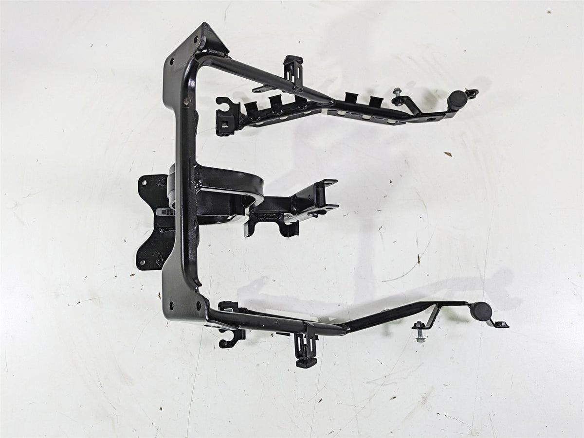 2016 Moto Guzzi Stelvio 1200 8V NTX Front Fairing Stay Holder Carrier 886646 {{ shop.shopifyCountryName }} - Mototech271
