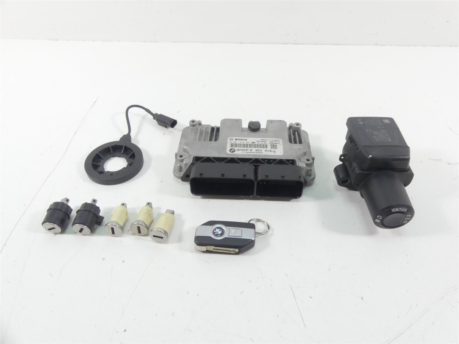 2017 BMW R1200RT K52 Cdi Ignition Switch Keyless Key Lock Set 8559944 8354916