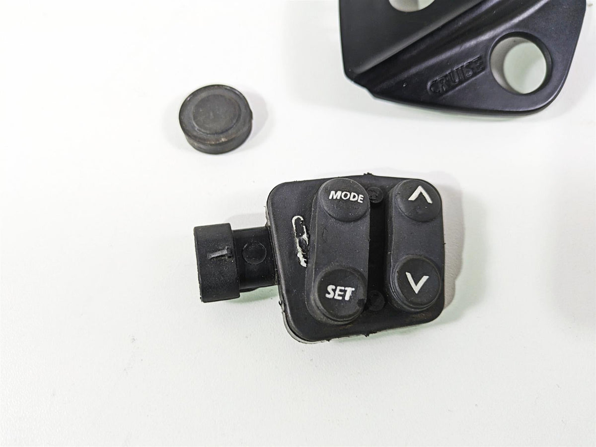 2010 Sea-Doo 4-Tec RXT 215 Right Hand Control Switch 278002315 278002602 {{ shop.shopifyCountryName }} - Mototech271