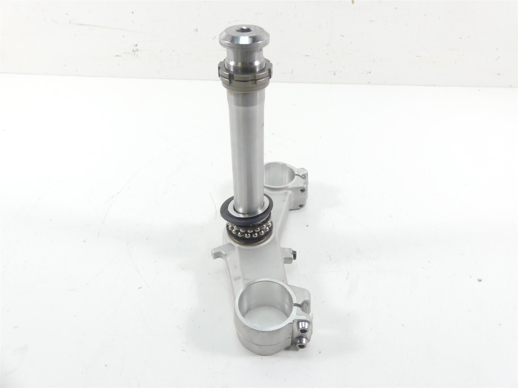 2013 Kawasaki ZX636 ZX6R Ninja Lower Triple Tree Steering Clamp 44037-0136 {{ shop.shopifyCountryName }} - Mototech271