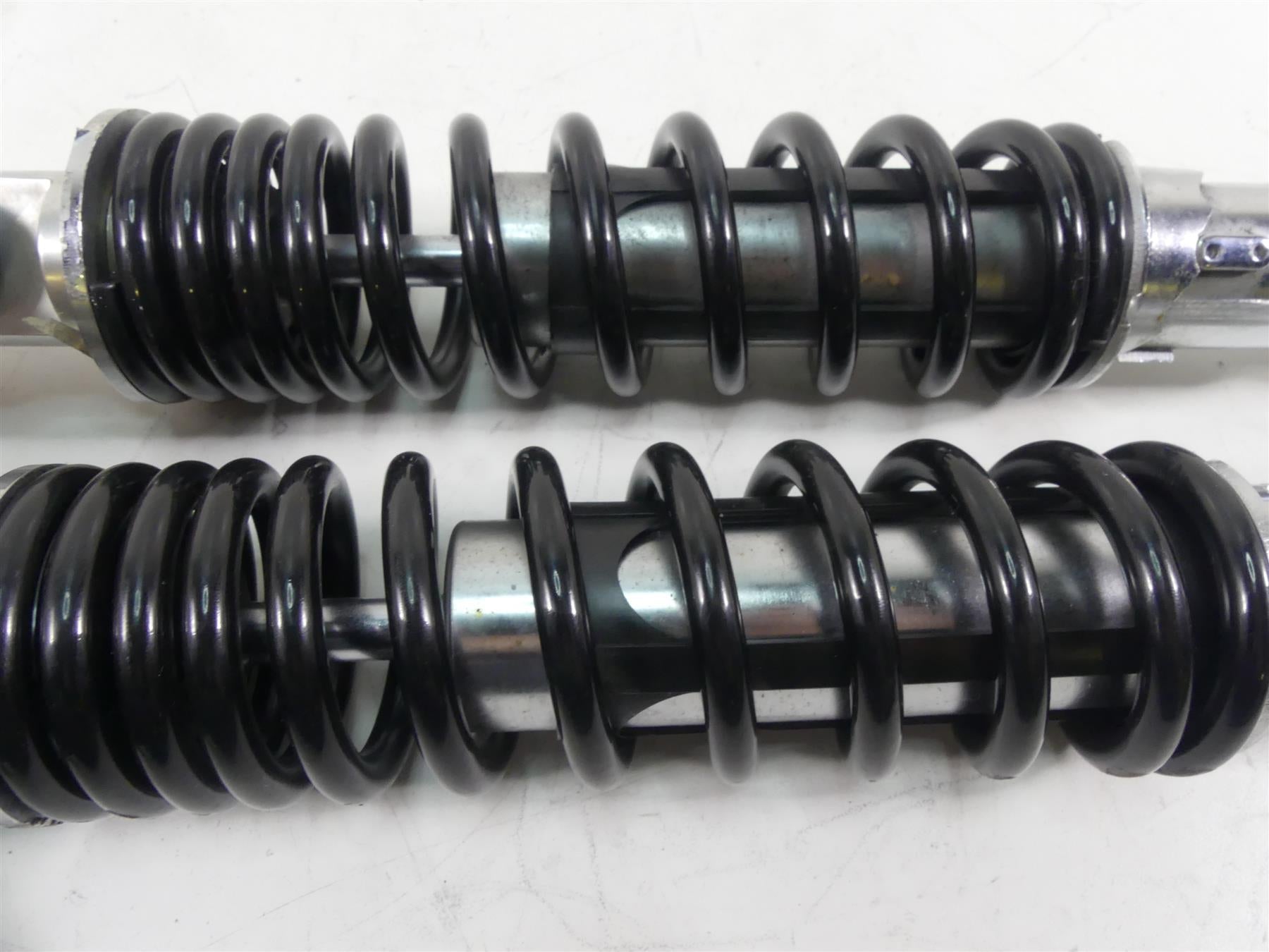 2013 Harley VRSCF Muscle V-Rod Straight Rear Shock Damper Set 13" -Read 54617-09 {{ shop.shopifyCountryName }} - Mototech271