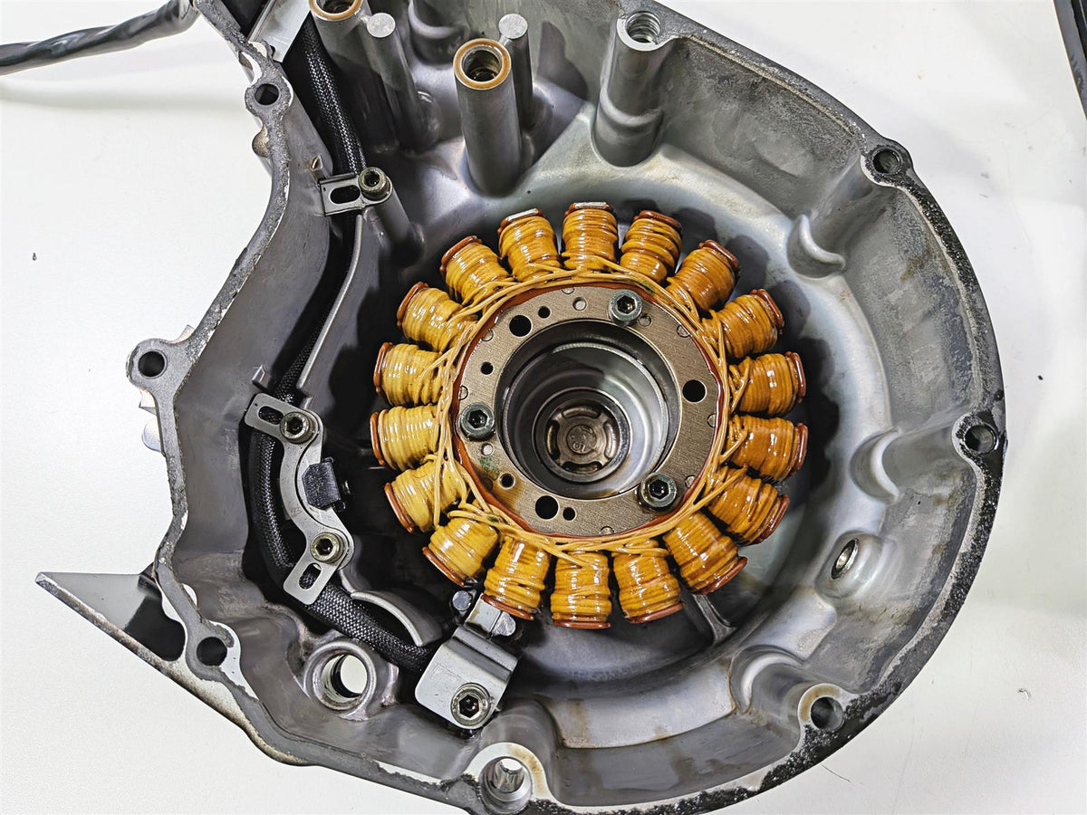 2005 Suzuki VZ800 M50 Boulevard Generator + Clutch Engine Cover Set 11340-39G00 {{ shop.shopifyCountryName }} - Mototech271