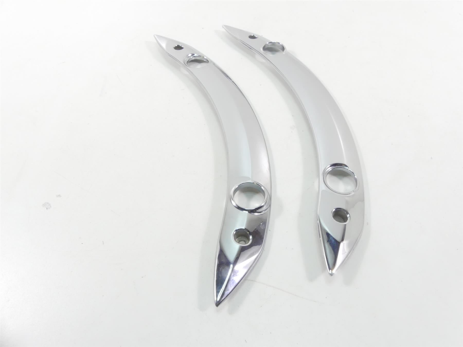 2020 Indian Roadmaster Rear Fender Side Chrome Struts Covers 5139599 5139598 {{ shop.shopifyCountryName }} - Mototech271
