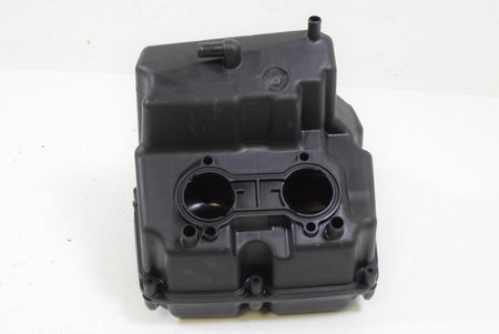 2013 Honda GL1800 B Goldwing Airbox Filter Cleaner Housing Assembl 17231-MCA-A80 {{ shop.shopifyCountryName }} - Mototech271