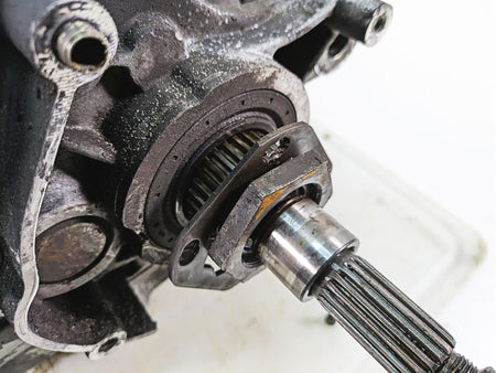 2009 Harley FXDC Dyna Super Glide Custom 6-Speed Transmission Gear Box 33091-06A {{ shop.shopifyCountryName }} - Mototech271