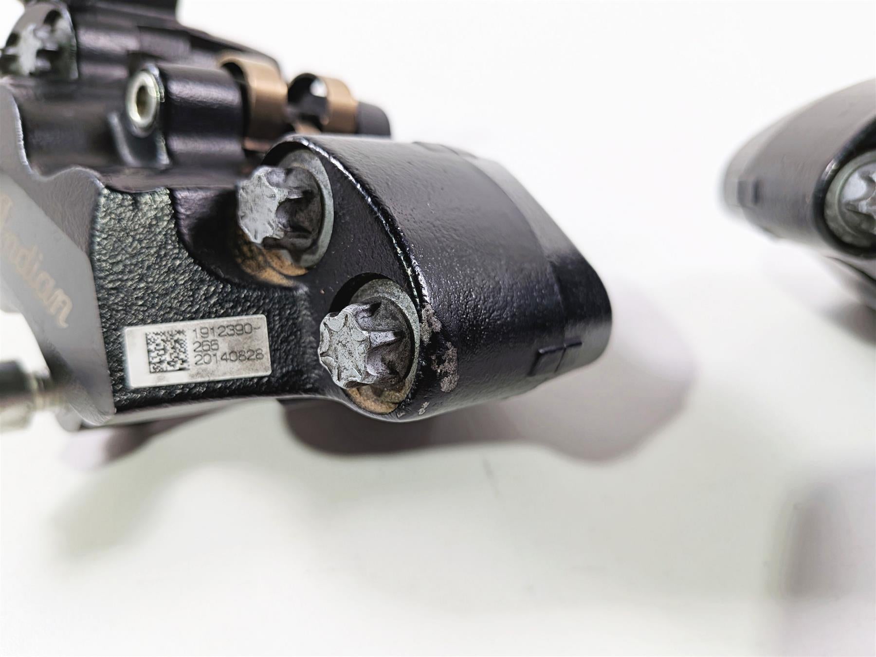 2015 Indian Chieftain Nissin Front Abs Brake Caliper Set - Read 1912390 1912391-Mototech271