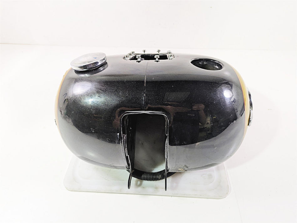 2017 Harley Softail Heritage Classic FLSTC Fuel Gas Petrol Tank 61625-11 {{ shop.shopifyCountryName }} - Mototech271