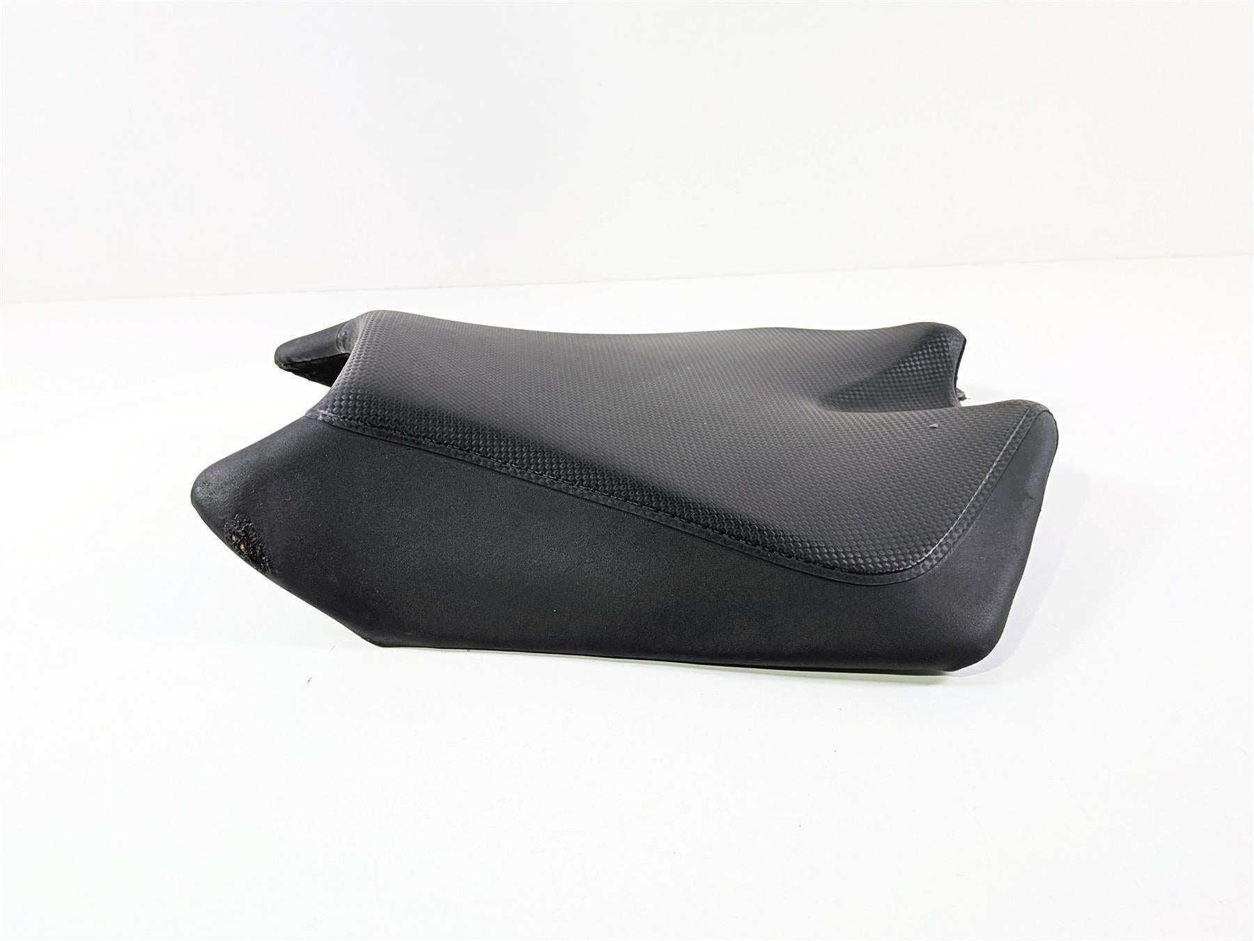 2016 Aprilia RSV 1100 Tuono V4 Factory Front Seat Saddle B04545600C1 {{ shop.shopifyCountryName }} - Mototech271
