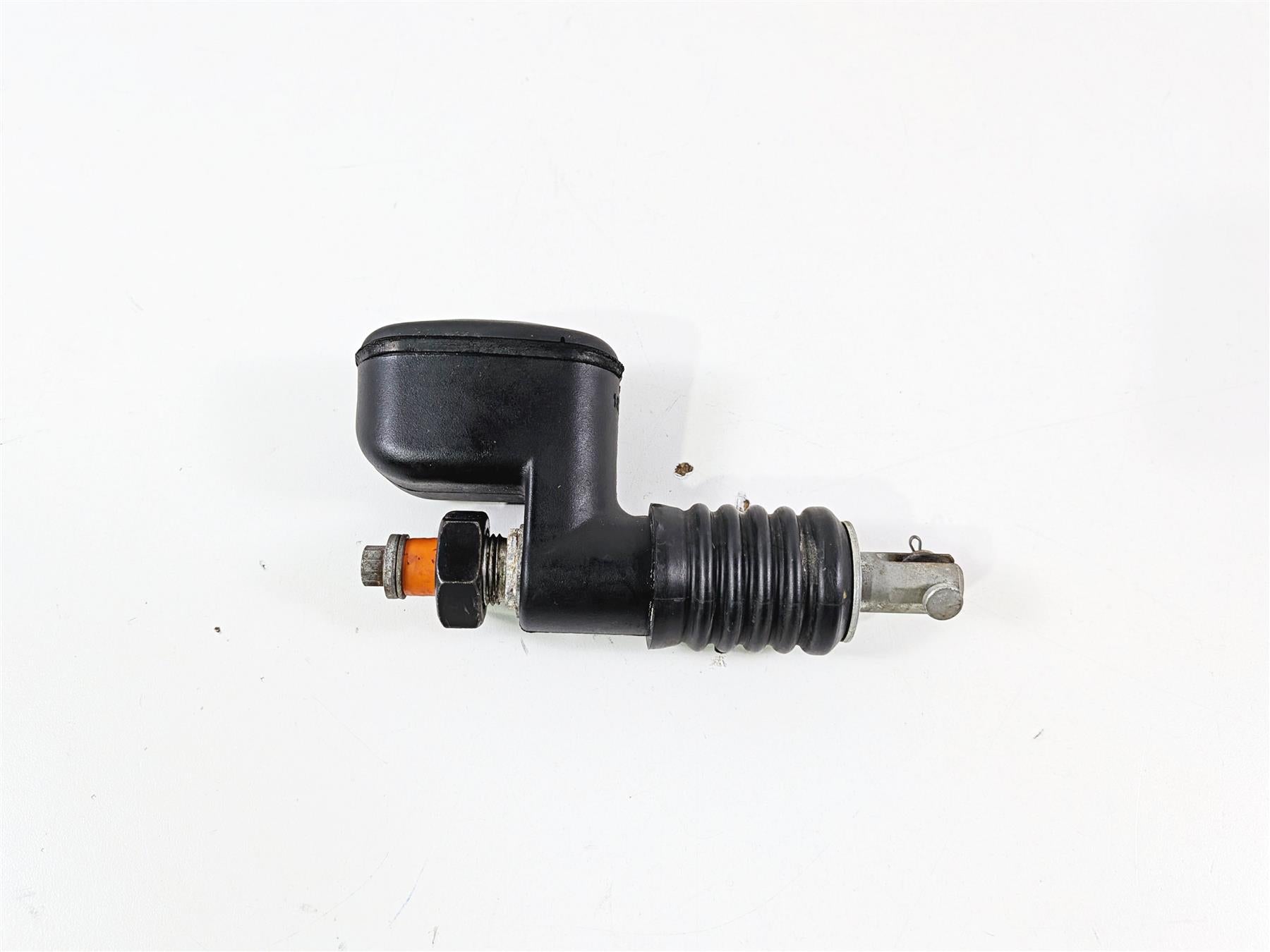 2012 Harley Softail FLSTF Fat Boy Rear Brake Master Cylinder 41767-05E {{ shop.shopifyCountryName }} - Mototech271